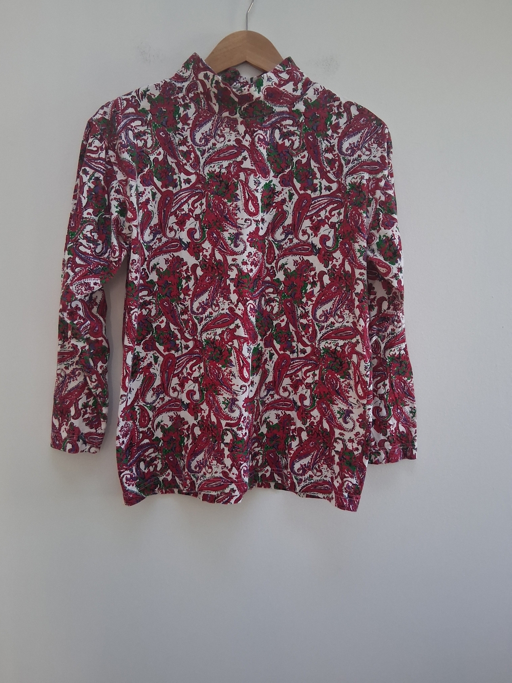 Oscar de la Renta Expressions Red/Burgandy Paisley Mock-Neck Long Sleeve Top S